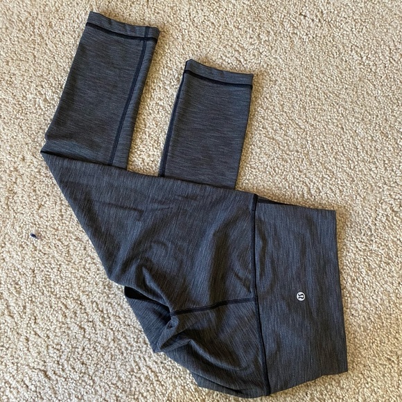 Lululemon wunder under crops - Picture 3 of 4